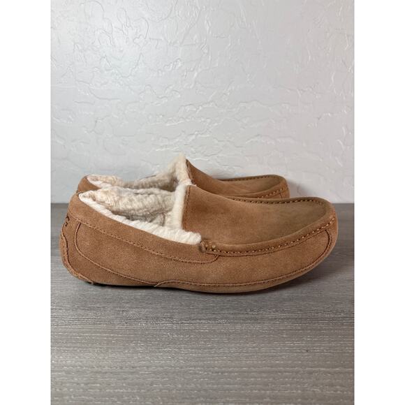 UGG Ascot Mens Slippers Loafer Size 10 Chestnut Suede Sheepskin Slip On - Picture 4 of 8
